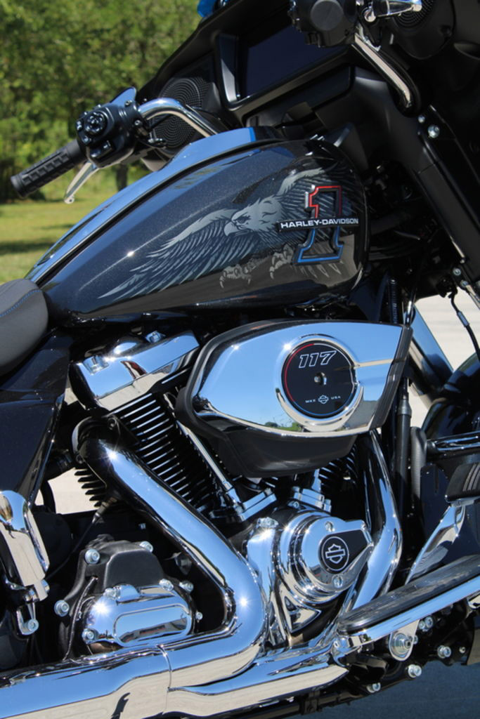 Street Glide®