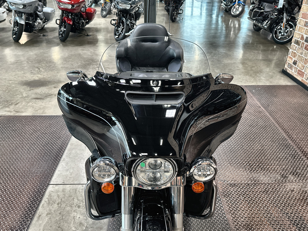 Electra Glide® Ultra Limited® Low