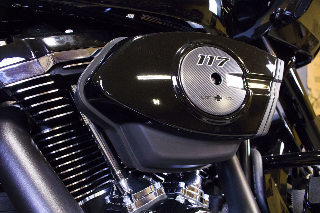 Road Glide®