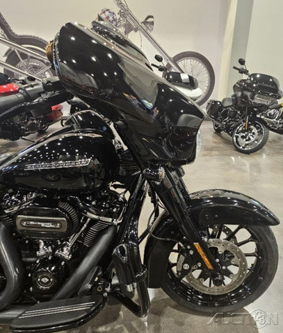Street Glide® Special