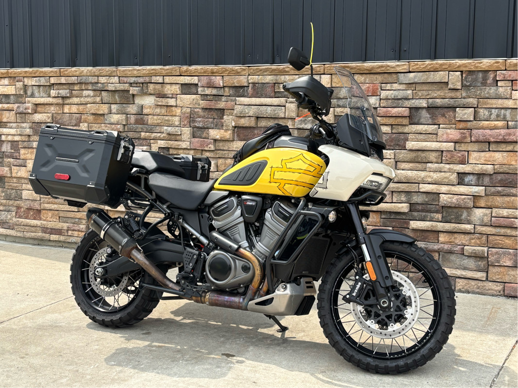Pan America® 1250 Special