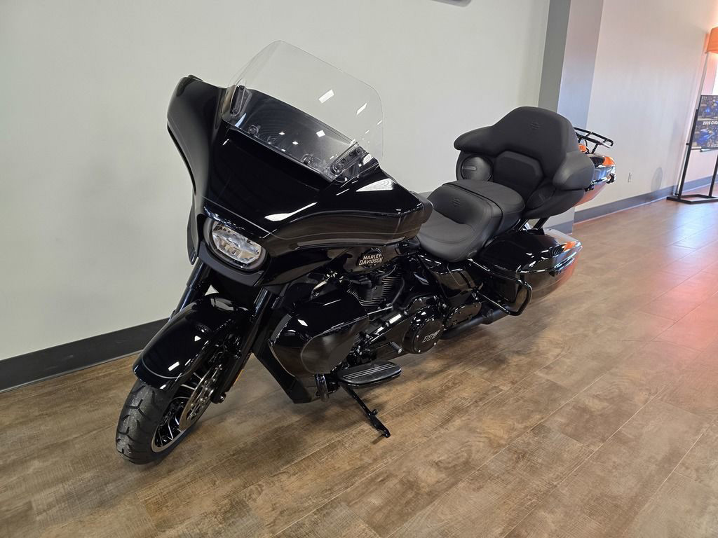 Street Glide® Limited