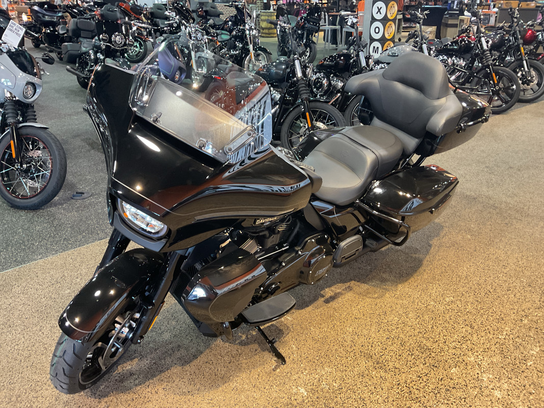 Street Glide® Ultra