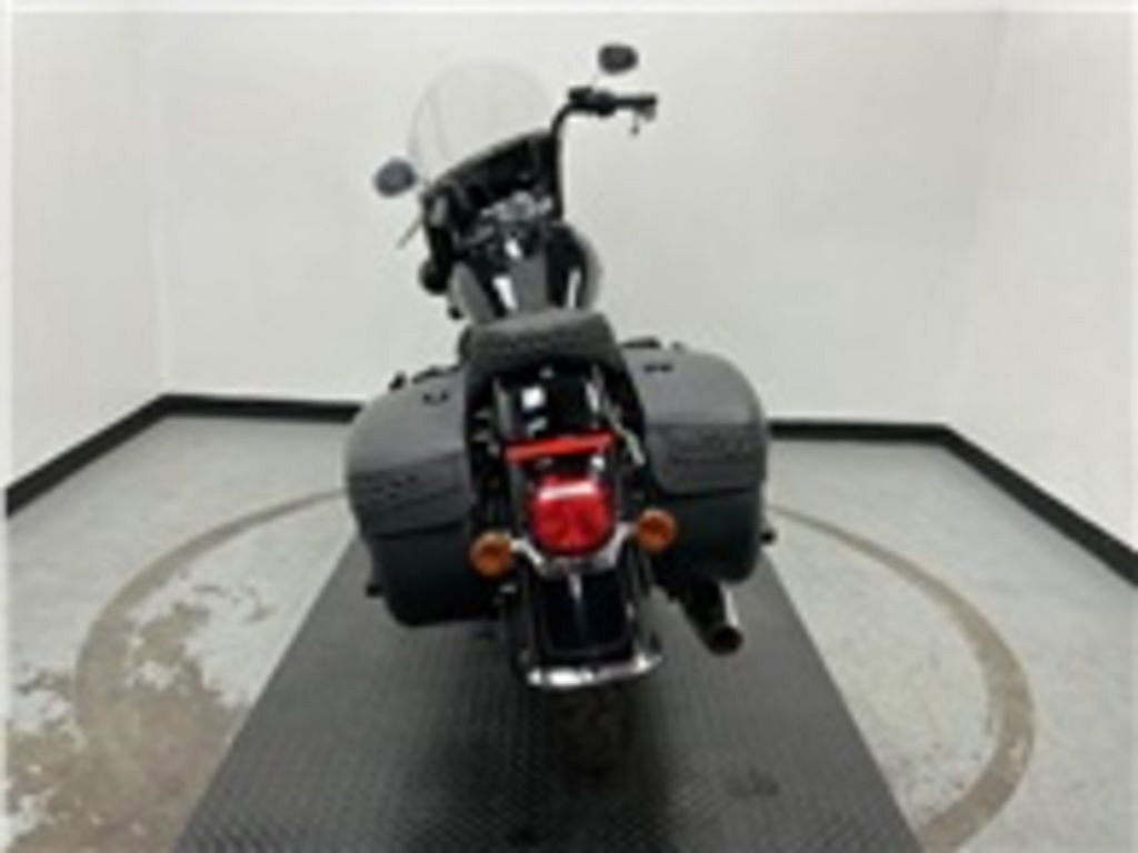 Heritage Classic 114