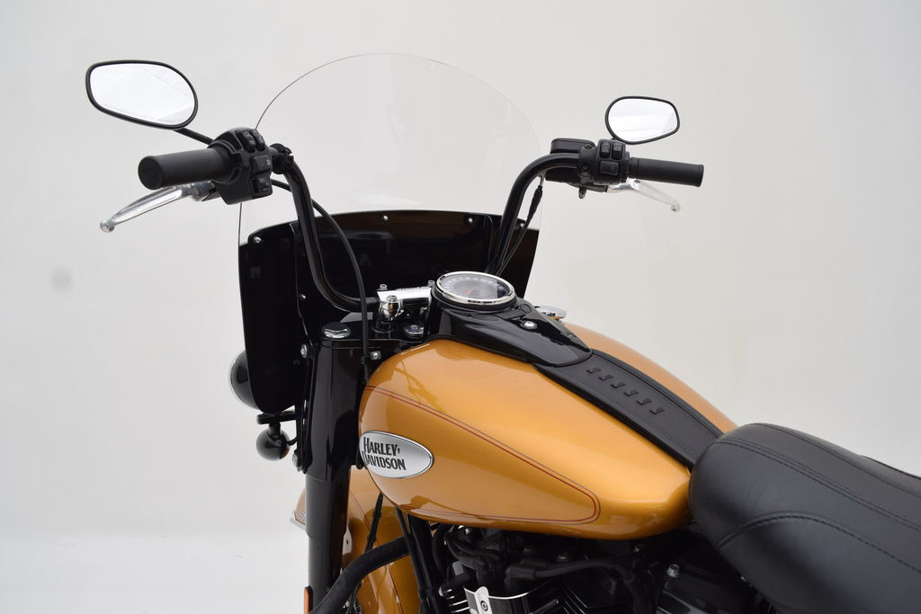 Heritage Classic 114