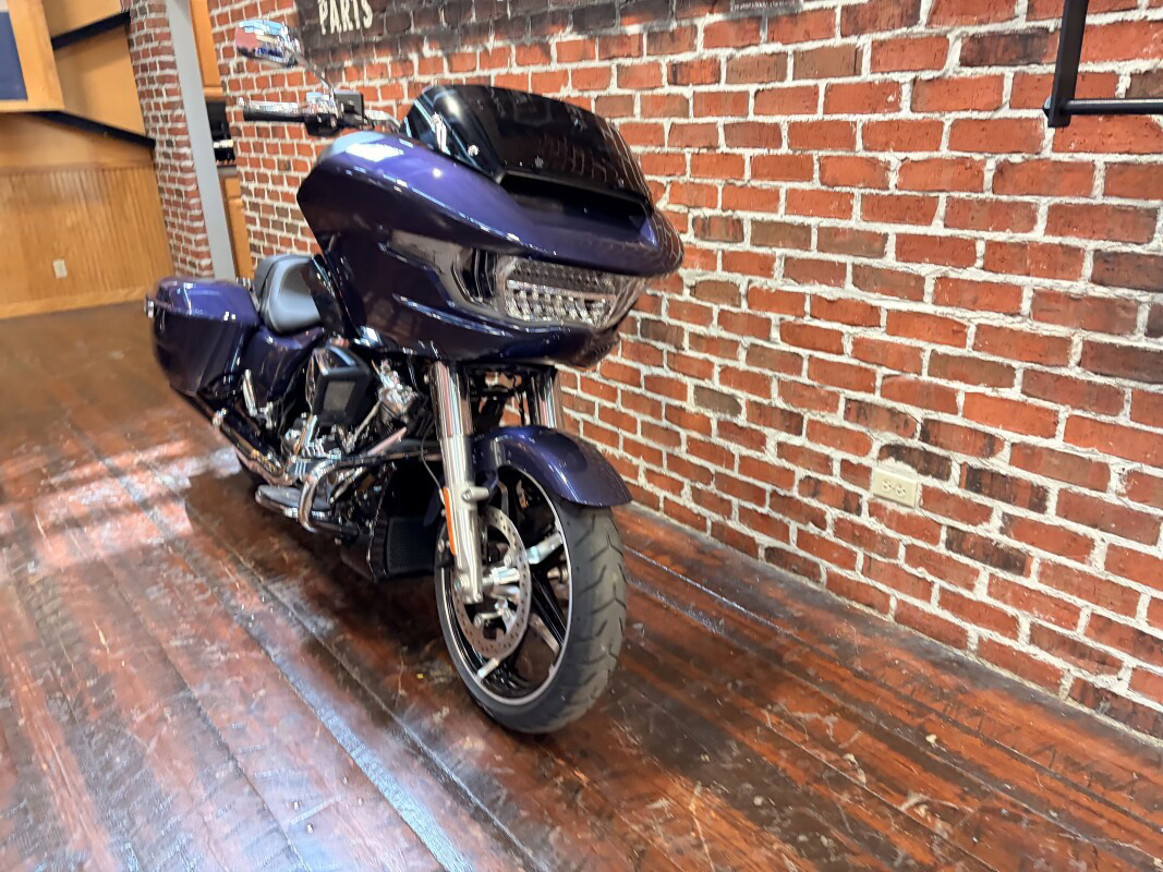 Road Glide®
