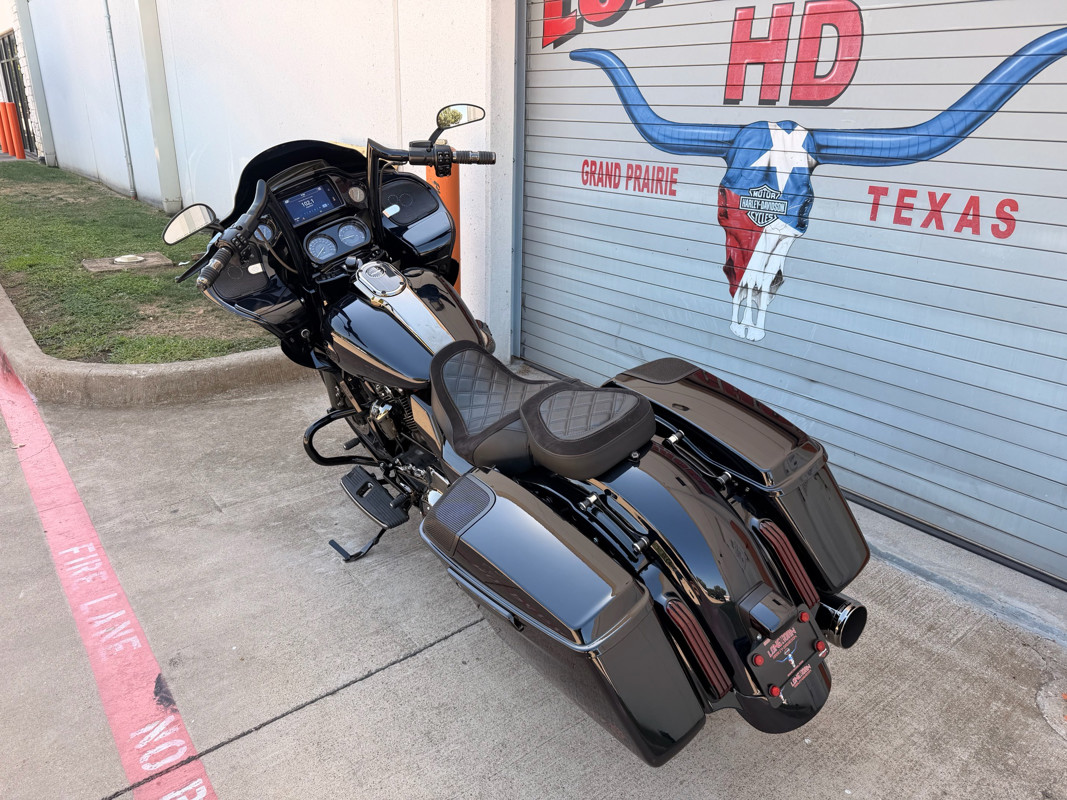 CVO® Road Glide®