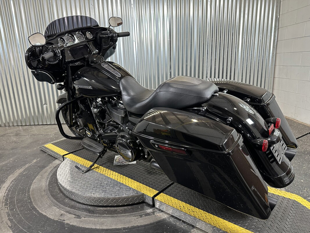 Street Glide® Special