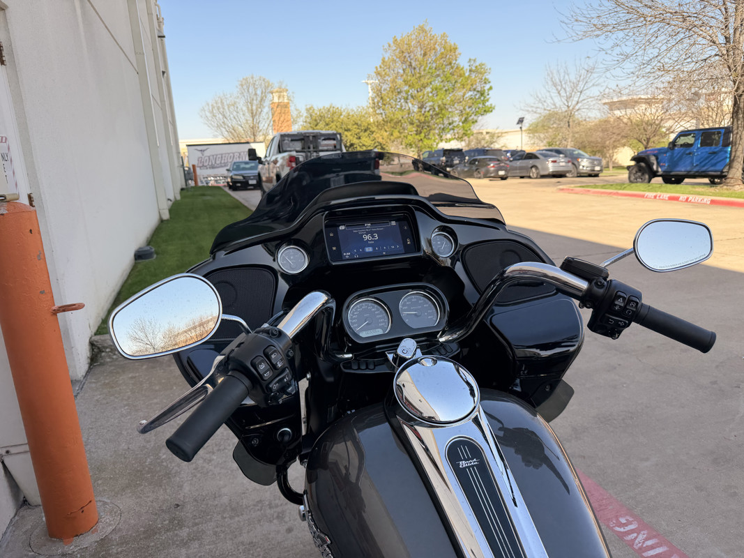 Road Glide® 3