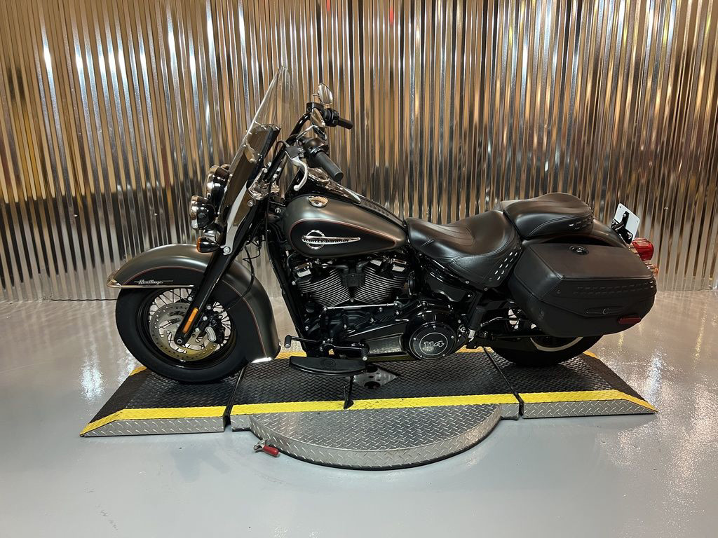Softail® Heritage Classic 114