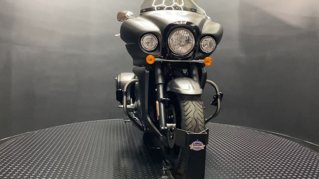 Vulcan 1700 Vaquero ABS