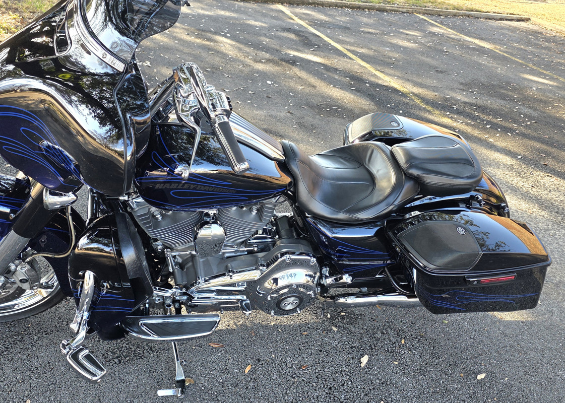 CVO® Street Glide®
