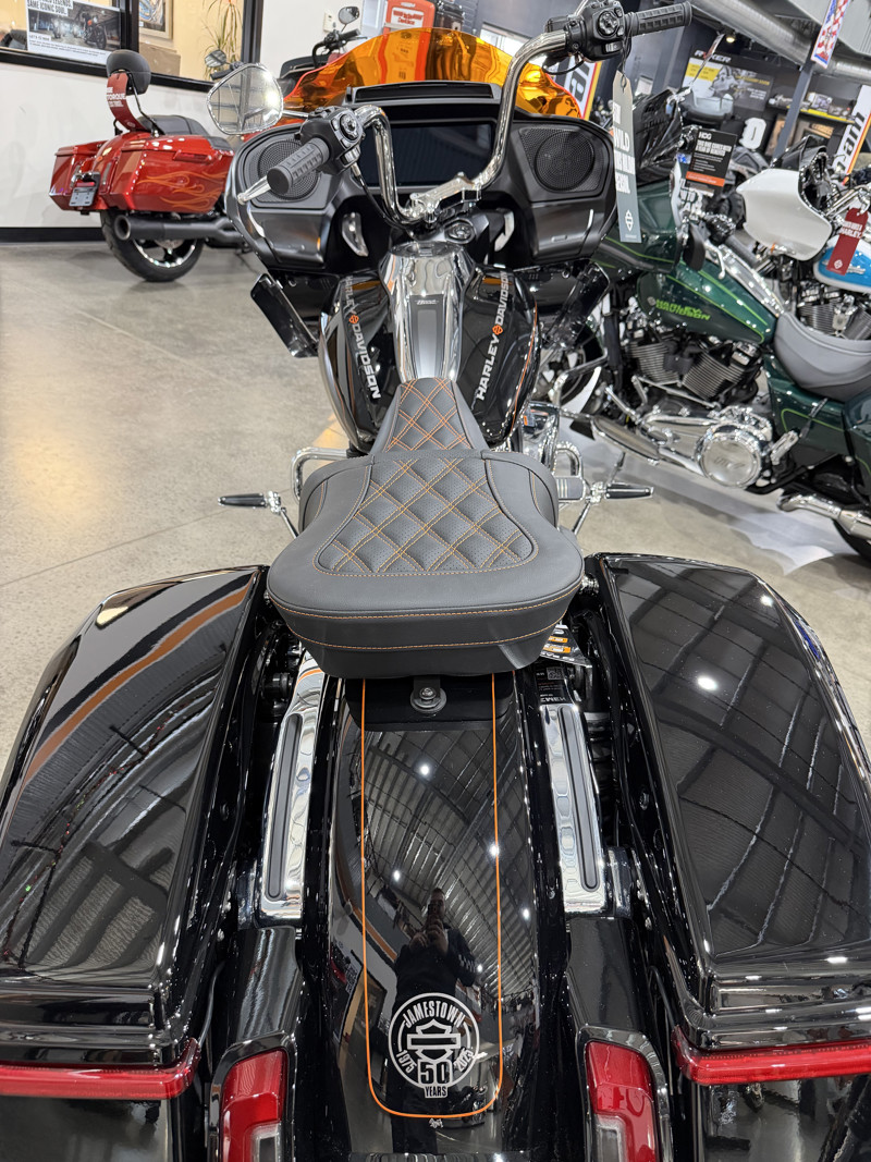 Road Glide®