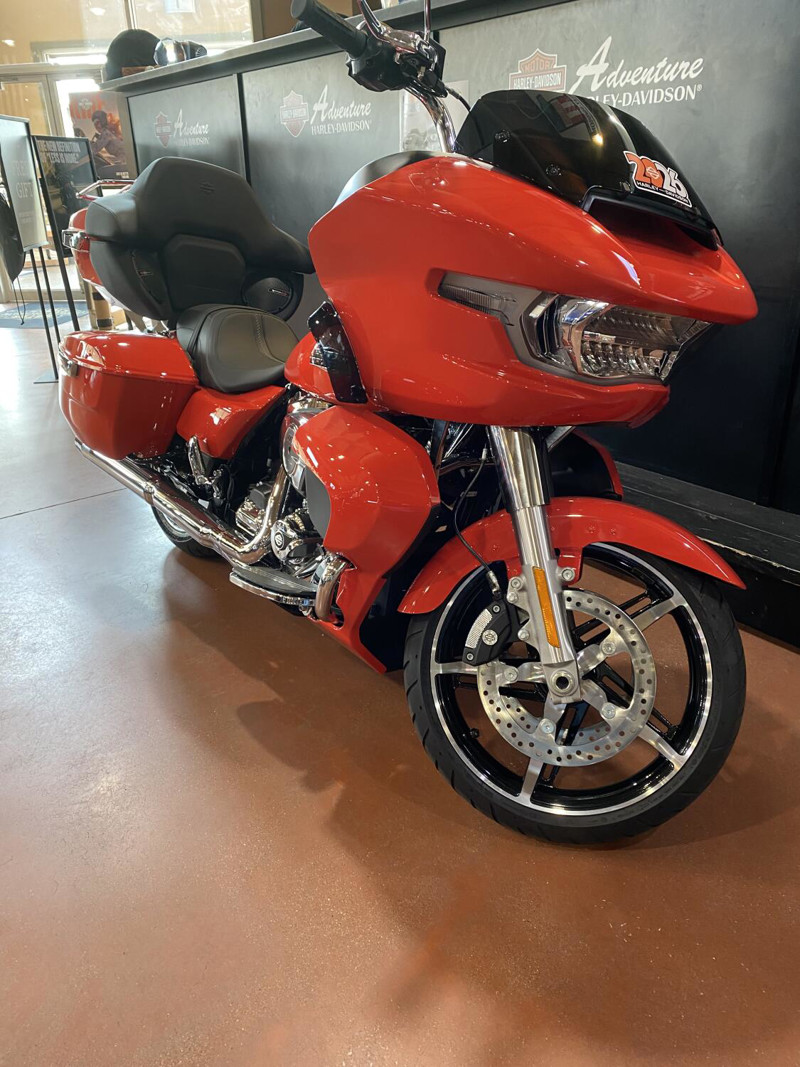 Road Glide®