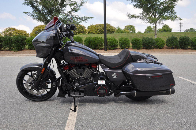 CVO® Street Glide® ST