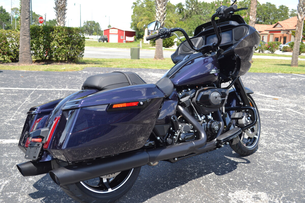 Road Glide®
