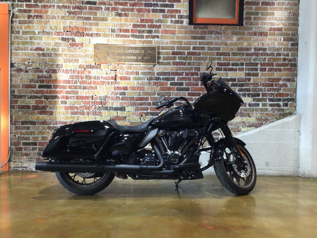Road Glide® ST