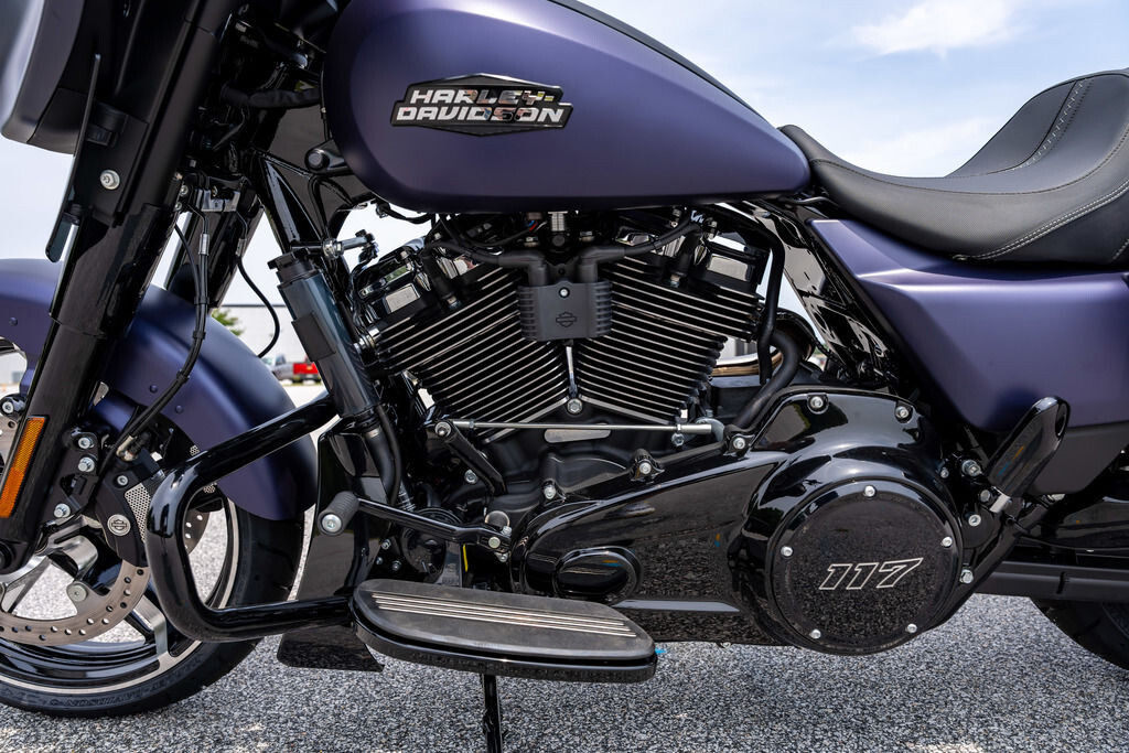 Street Glide®