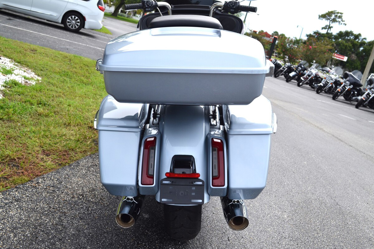 Road Glide®