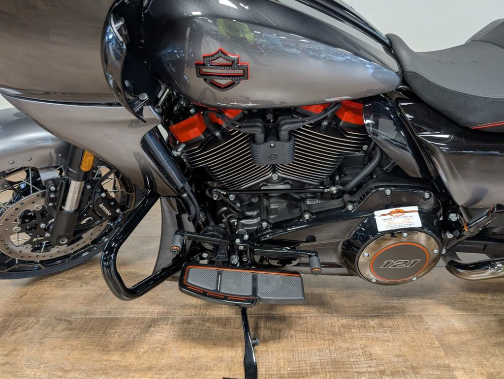 CVO® Road Glide®