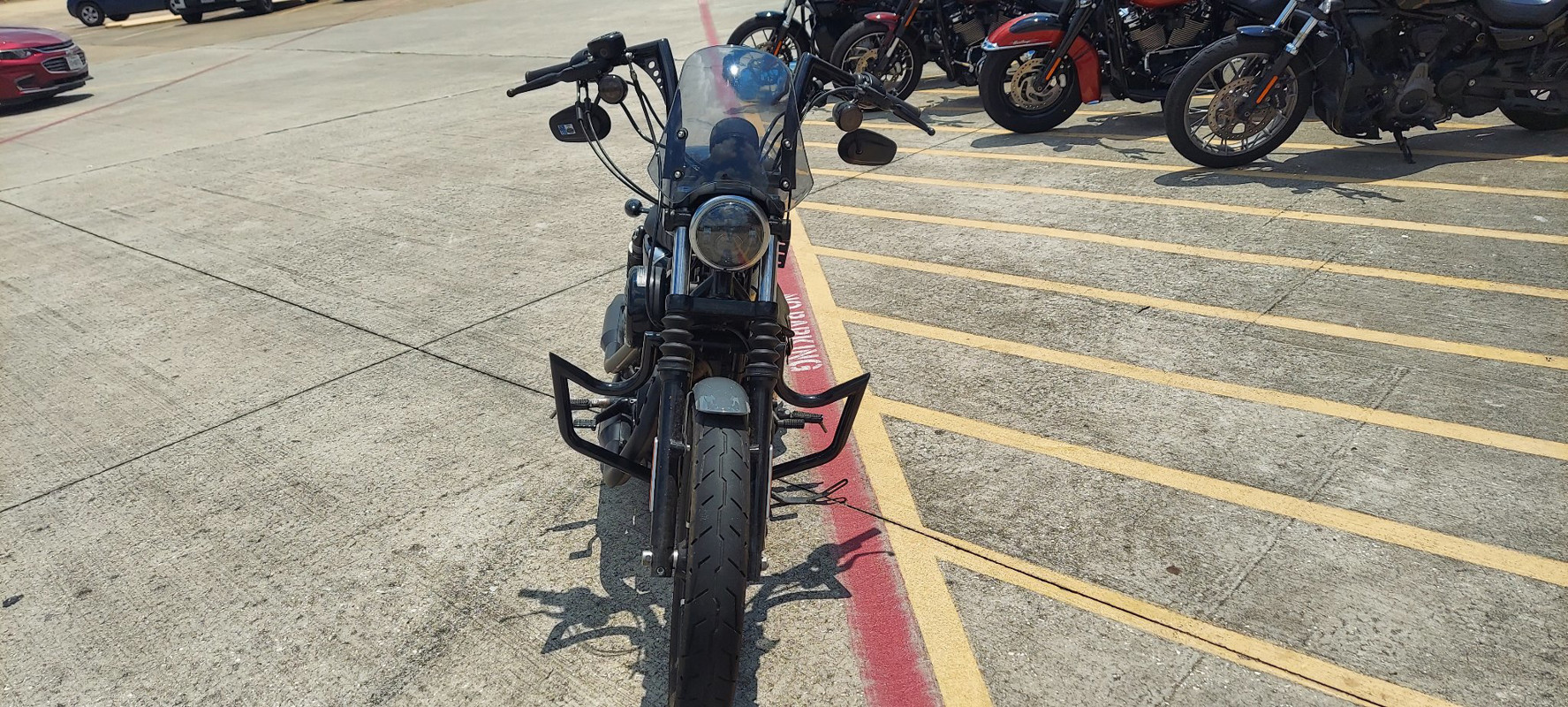 Iron 883®