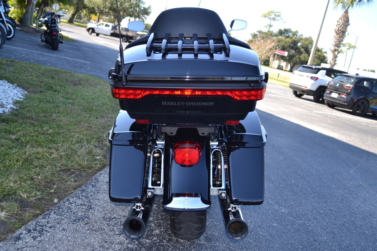 Road Glide® Ultra