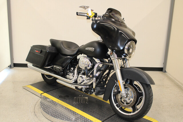 Street Glide®