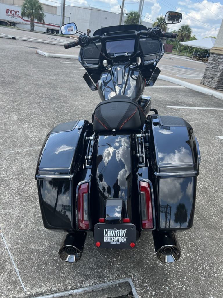 CVO® Road Glide®