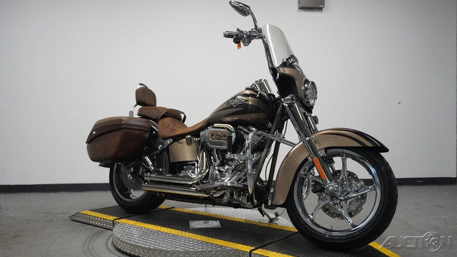 CVO® Softail® Convertible