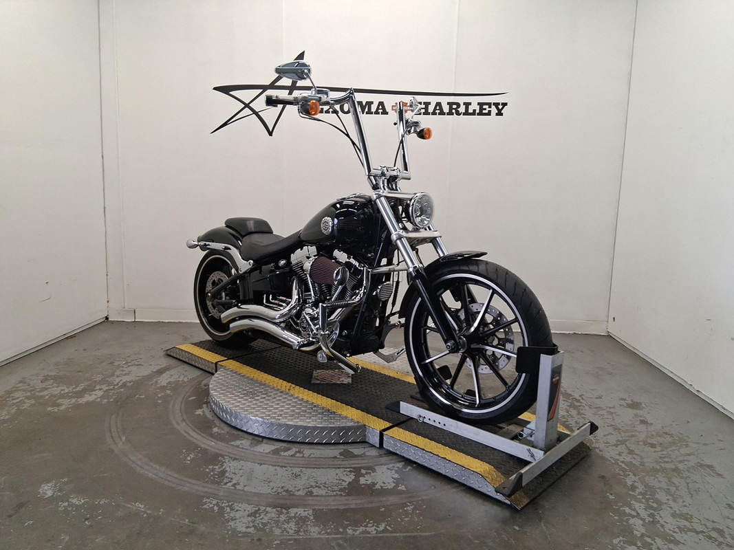 Softail® Breakout®
