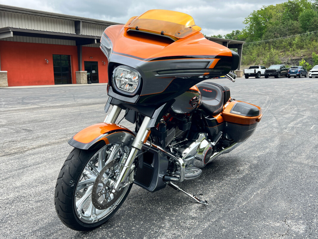 CVO® Street Glide®
