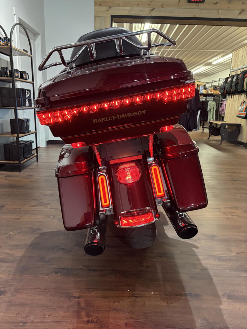 Road Glide® Ultra