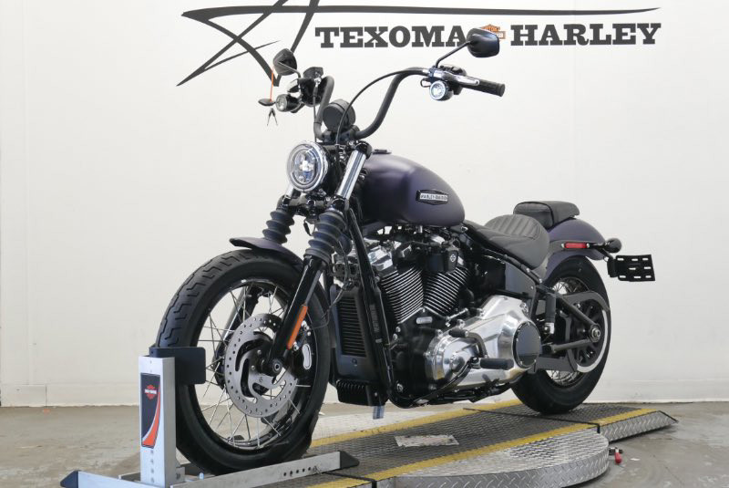 Street Bob®