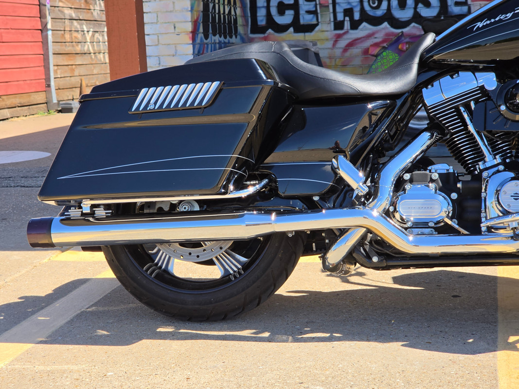 Road Glide® Custom