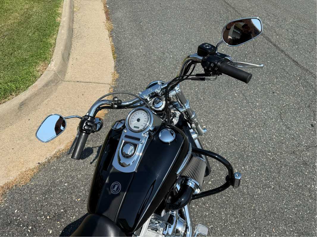 Dyna® Super Glide® Custom