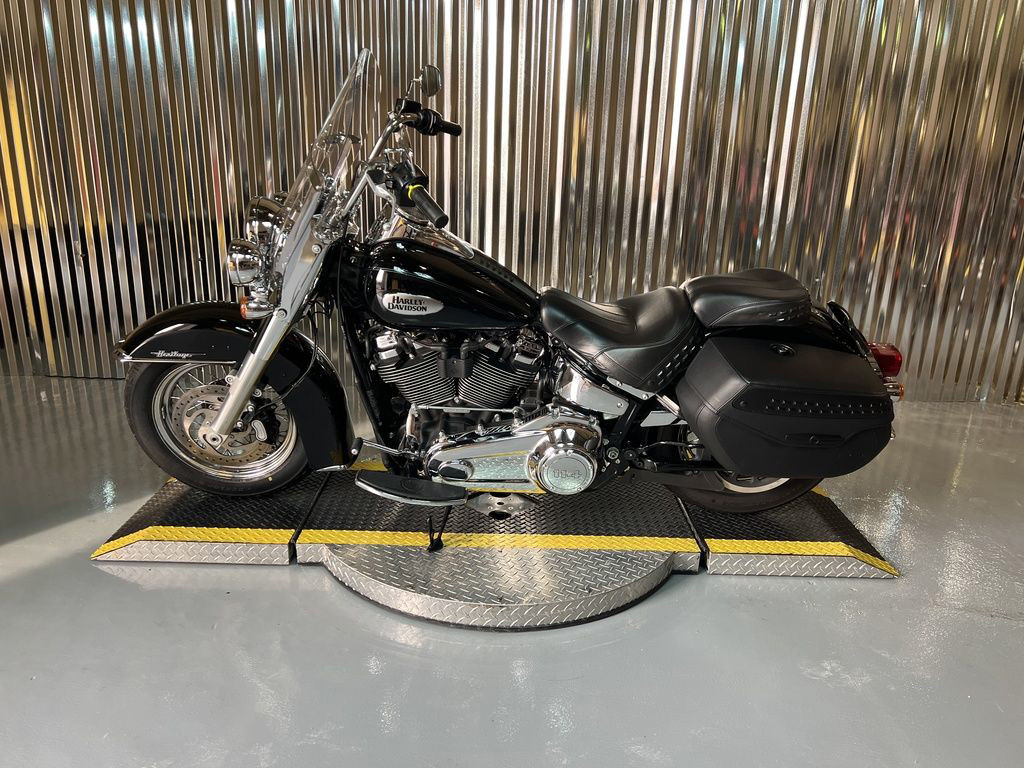 Heritage Classic 114