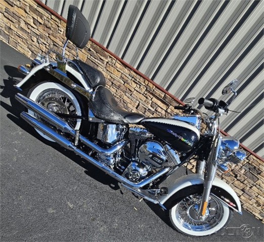 Softail® Deluxe