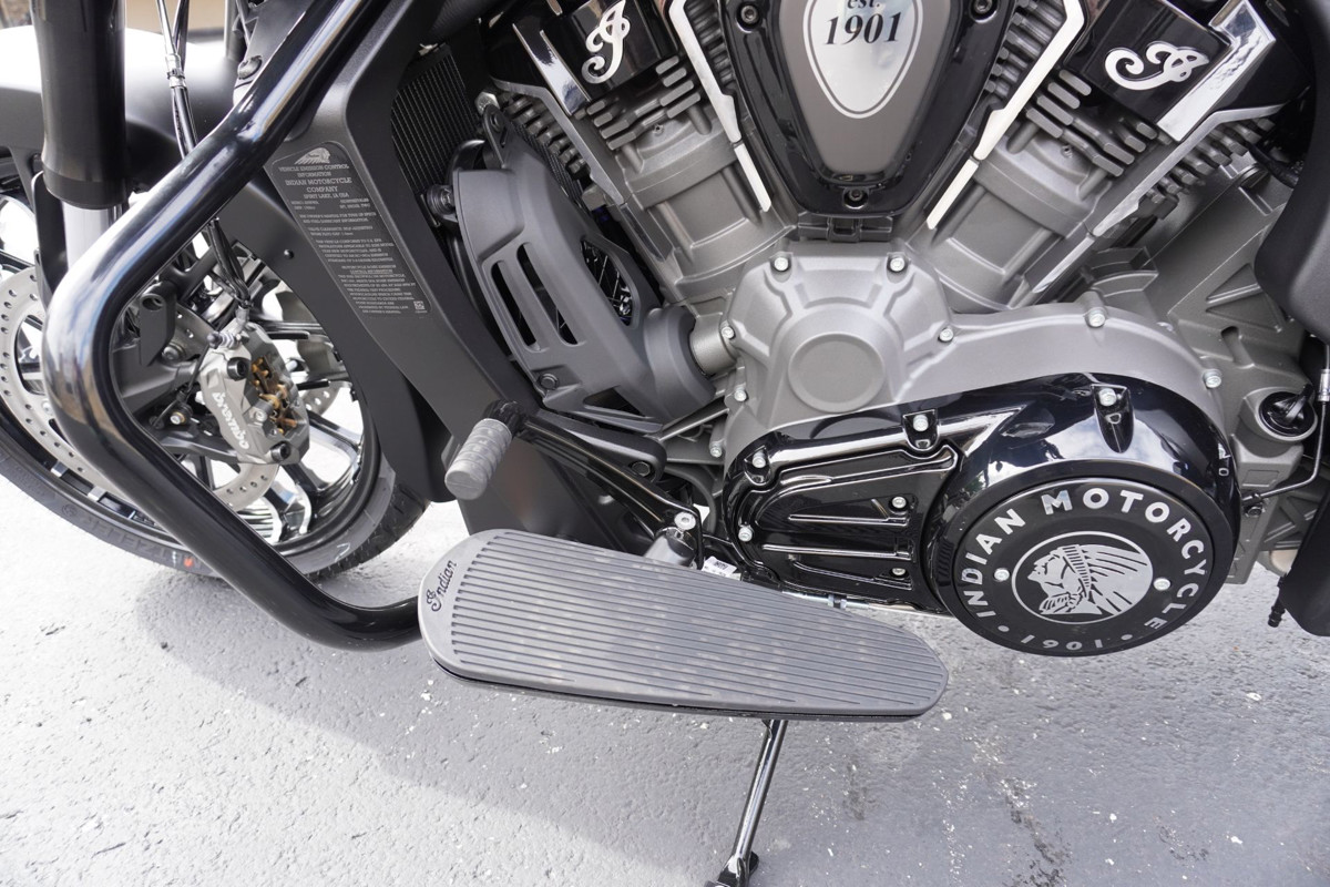 Chieftain PowerPlus Dark Horse