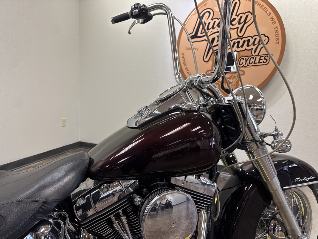 Softail® Deluxe