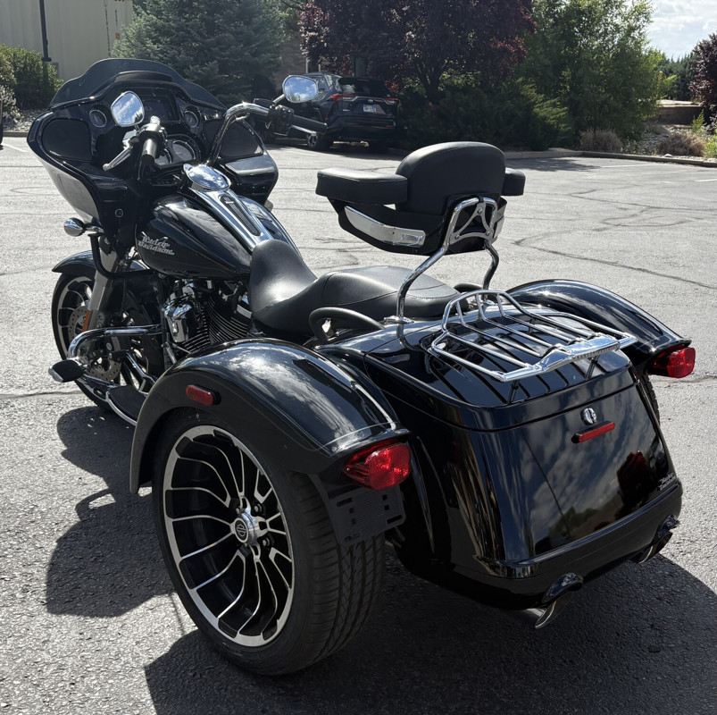 Road Glide® 3