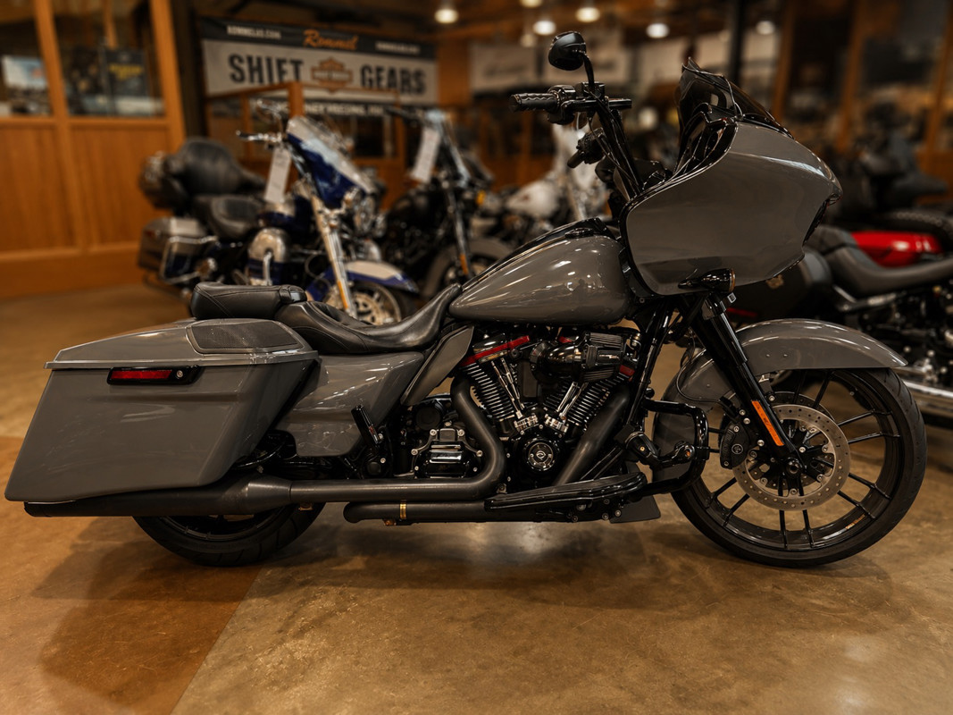 CVO® Road Glide®