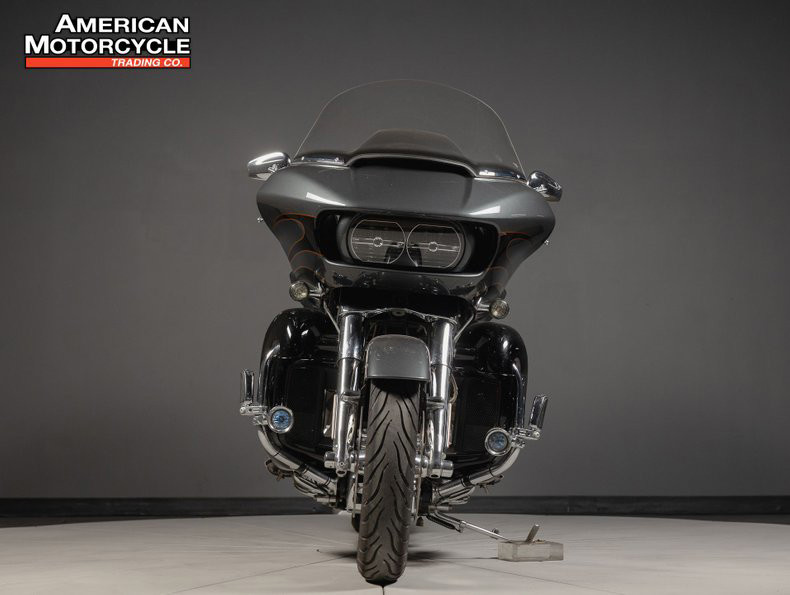 CVO® Road Glide® Ultra