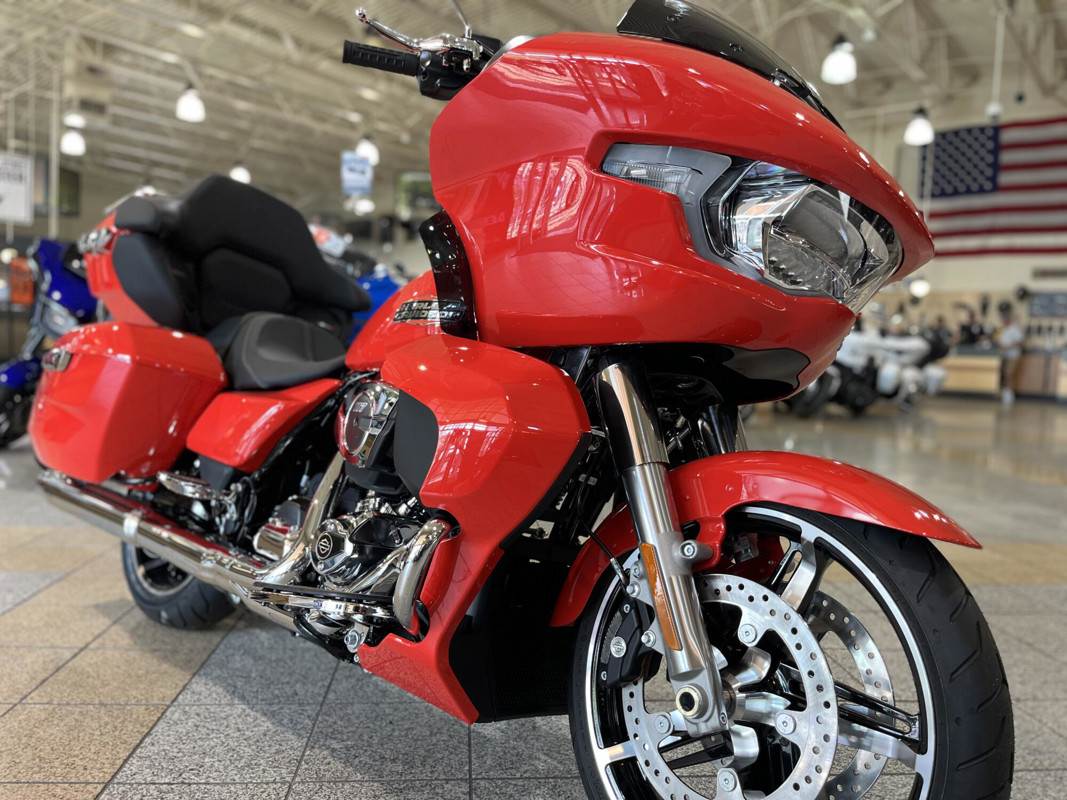 Road Glide®