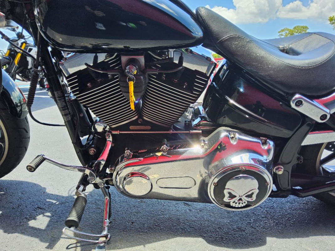 Softail® Breakout®