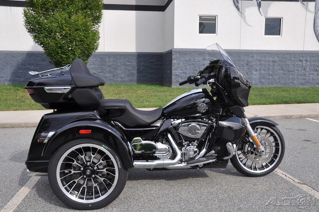 Street Glide® 3 Limited