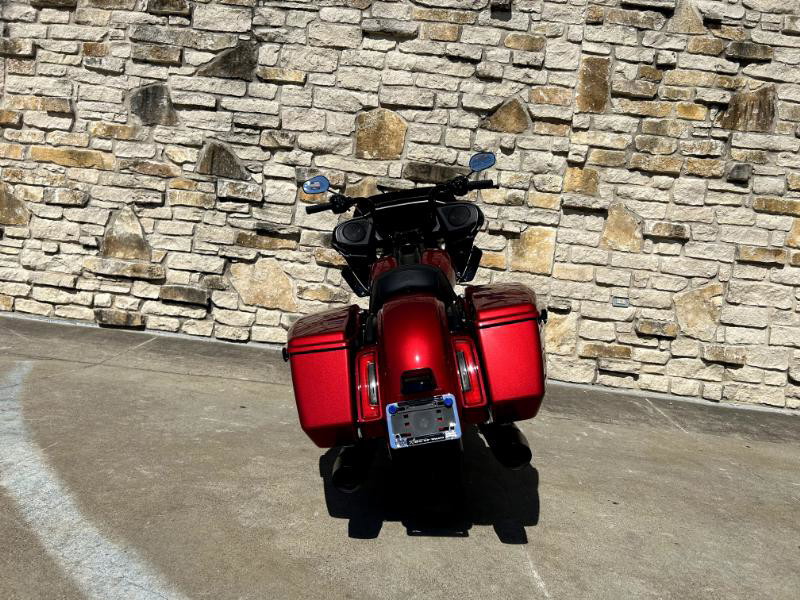 Road Glide®