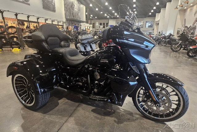 Street Glide® 3 Limited