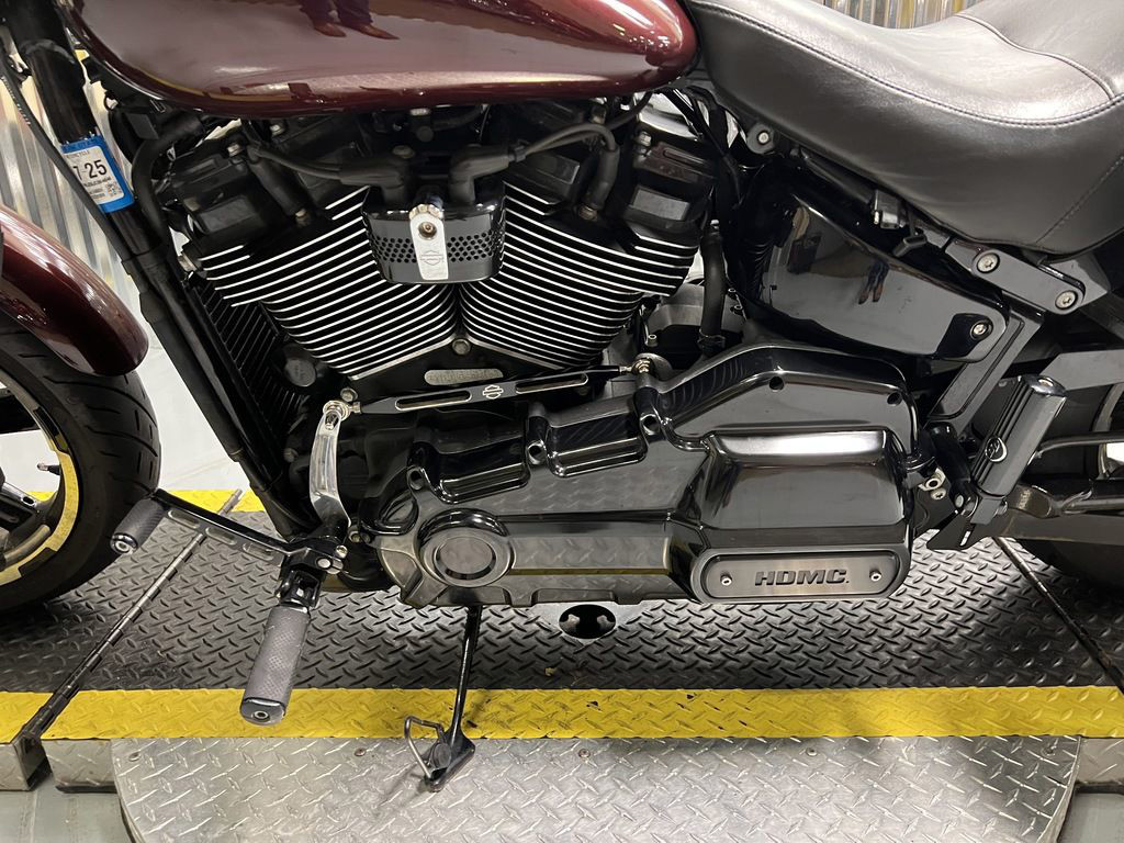 Softail® Sport Glide®