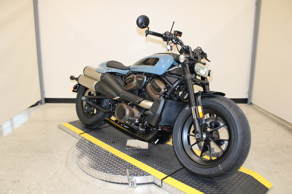 Sportster® S