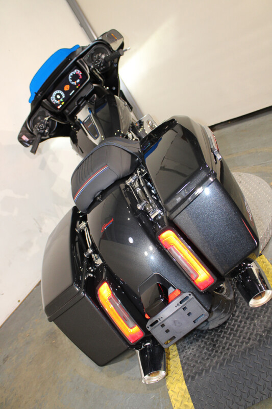 Street Glide®